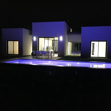Villa Acacia *
